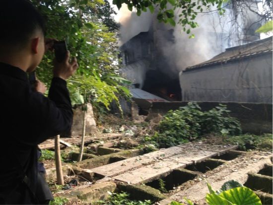 疑似墜毀現場(chǎng)照片